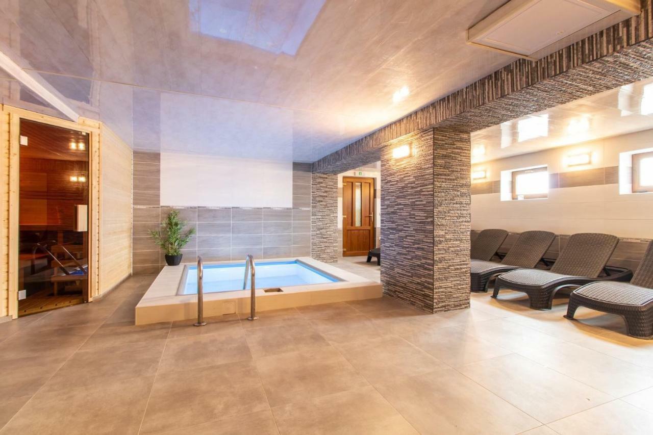 Restaurace Penzion Pod Sumarnikem Tvarozna Lhota Bagian luar foto
