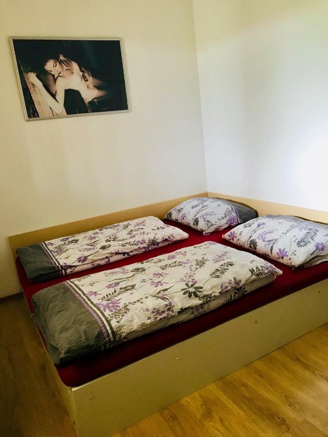 Restaurace Penzion Pod Sumarnikem Tvarozna Lhota Bagian luar foto